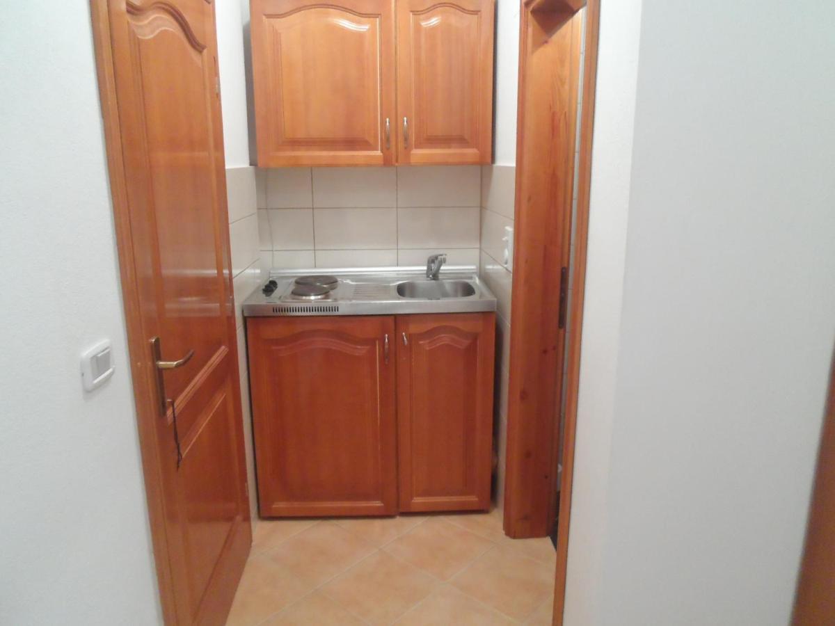 Apartments Kepi Gjerana Ulcinj Exterior photo